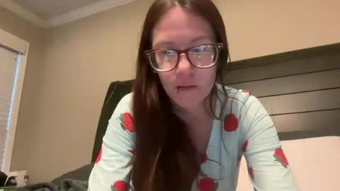 Image of Full archive of livy4ever69 nude recordings. Monitor and record livy4ever69 for free from Chaturbate.