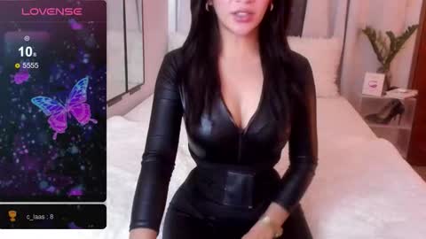 Image of Full archive of loisewilliams nude recordings. Monitor and record loisewilliams for free from Chaturbate.