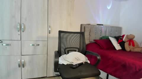 Image of Full archive of lone_mia nude recordings. Monitor and record lone_mia for free from Chaturbate.