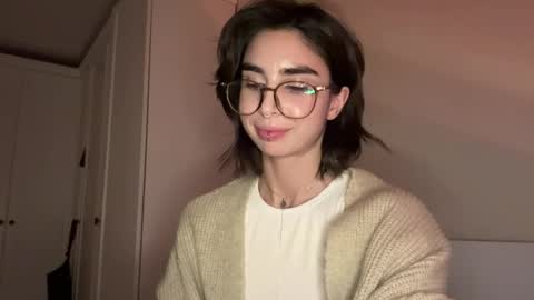Image of Full archive of lorrettasittre nude recordings. Monitor and record lorrettasittre for free from Chaturbate.