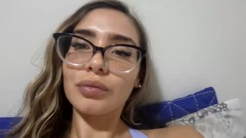 Image of Full archive of loui_honey nude recordings. Monitor and record loui_honey for free from Chaturbate.