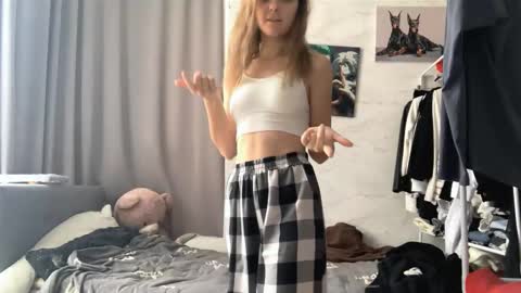 Image of Full archive of lovelladeboer nude recordings. Monitor and record lovelladeboer for free from Chaturbate.