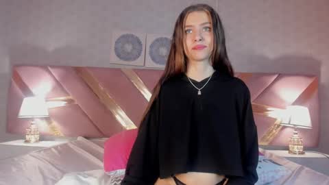Image of Full archive of luanastonne nude recordings. Monitor and record luanastonne for free from Chaturbate.