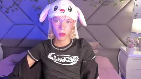 Image of Full archive of lukas_bennett nude recordings. Monitor and record lukas_bennett for free from Chaturbate.