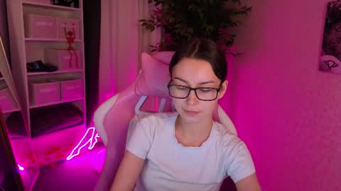 Image of Full archive of luna__m00n nude recordings. Monitor and record luna__m00n for free from Chaturbate.