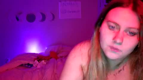 Image of Full archive of lunaawrenn nude recordings. Monitor and record lunaawrenn for free from Chaturbate.