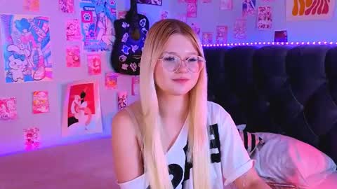 Image of Full archive of lunariafox nude recordings. Monitor and record lunariafox for free from Chaturbate.