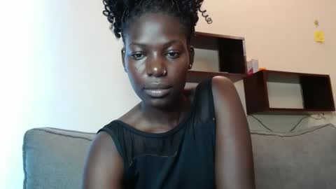 Image of Full archive of luo_queen nude recordings. Monitor and record luo_queen for free from Chaturbate.