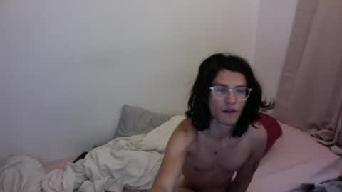 Image of Full archive of luxoxo222 nude recordings. Monitor and record luxoxo222 for free from Chaturbate.