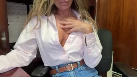 Image of Full archive of madame_andi nude recordings. Monitor and record madame_andi for free from Chaturbate.