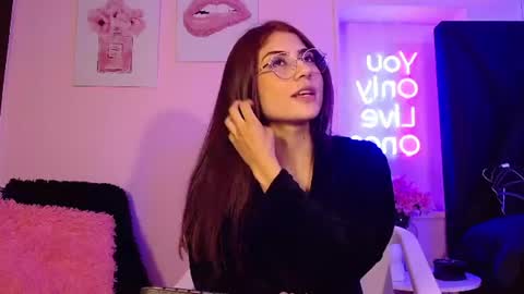 Image of Full archive of maddy_kind nude recordings. Monitor and record maddy_kind for free from Chaturbate.