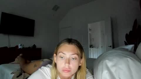 Image of Full archive of madirose69 nude recordings. Monitor and record madirose69 for free from Chaturbate.