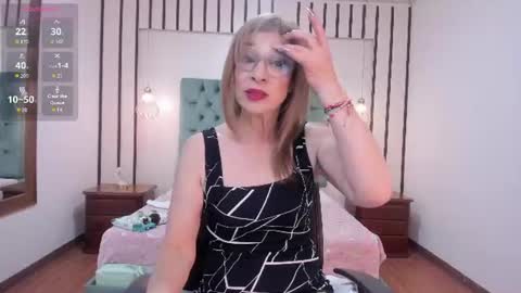 Image of Full archive of madissonlow nude recordings. Monitor and record madissonlow for free from Chaturbate.