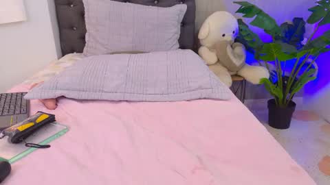 Image of Full archive of maki_bby nude recordings. Monitor and record maki_bby for free from Chaturbate.