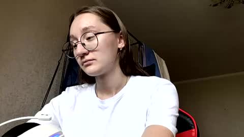 Image of Full archive of mandybridgmon nude recordings. Monitor and record mandybridgmon for free from Chaturbate.