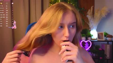 Image of Full archive of margiegonzalez nude recordings. Monitor and record margiegonzalez for free from Chaturbate.