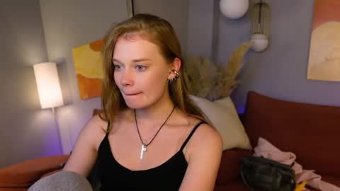 Image of Full archive of margo_robby nude recordings. Monitor and record margo_robby for free from Chaturbate.