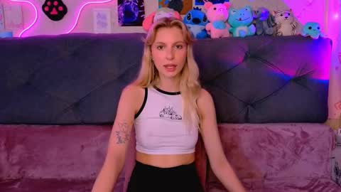 Image of Full archive of maria_hunt nude recordings. Monitor and record maria_hunt for free from Chaturbate.