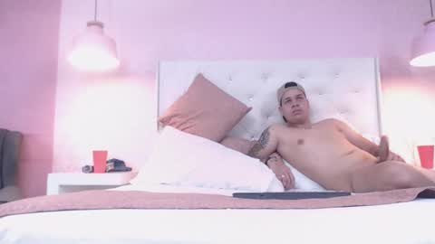 Image of Full archive of markandpilly nude recordings. Monitor and record markandpilly for free from Chaturbate.