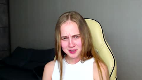 Image of Full archive of marryvi nude recordings. Monitor and record marryvi for free from Chaturbate.