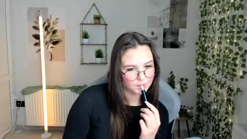 Image of Full archive of mary_wave_ nude recordings. Monitor and record mary_wave_ for free from Chaturbate.