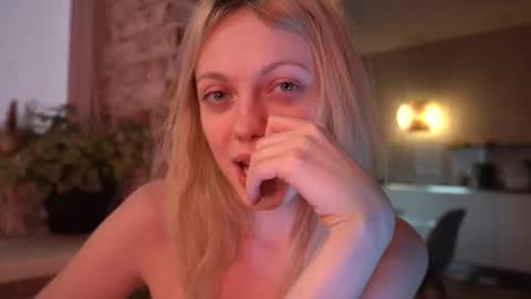 Image of Full archive of maryjane_bong nude recordings. Monitor and record maryjane_bong for free from Chaturbate.