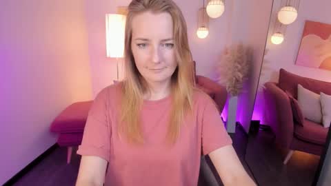 Image of Full archive of meggysun nude recordings. Monitor and record meggysun for free from Chaturbate.