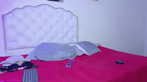 Image of Full archive of mei_hells nude recordings. Monitor and record mei_hells for free from Chaturbate.