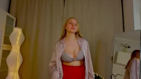 Image of Full archive of melindaventuri nude recordings. Monitor and record melindaventuri for free from Chaturbate.