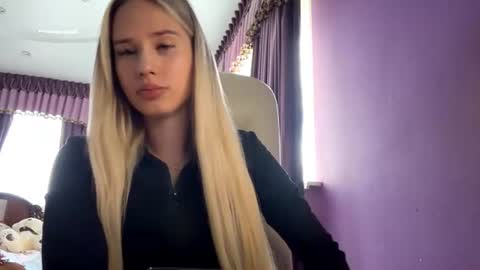 Image of Full archive of meloniekershbaumer nude recordings. Monitor and record meloniekershbaumer for free from Chaturbate.