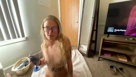 Image of Full archive of metaltits nude recordings. Monitor and record metaltits for free from Chaturbate.