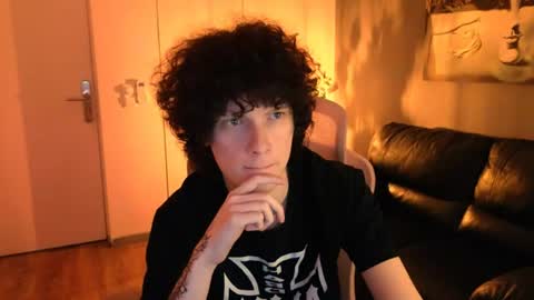 Image of Full archive of metlvv nude recordings. Monitor and record metlvv for free from Chaturbate.