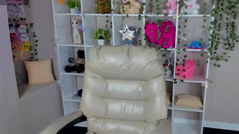 Image of Full archive of mia_liwis nude recordings. Monitor and record mia_liwis for free from Chaturbate.