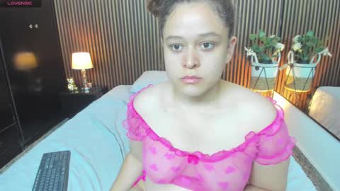 Image of Full archive of mia_summeer nude recordings. Monitor and record mia_summeer for free from Chaturbate.