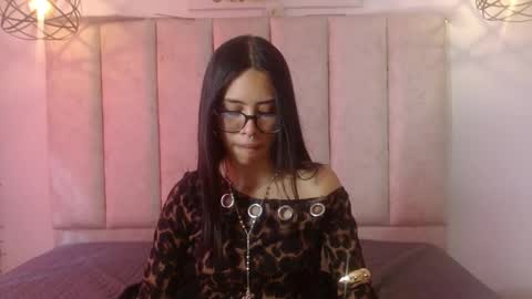 Image of Full archive of miahotcs nude recordings. Monitor and record miahotcs for free from Chaturbate.