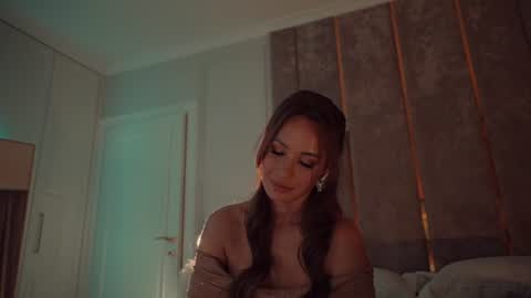 Image of Full archive of miladystarlight nude recordings. Monitor and record miladystarlight for free from Chaturbate.