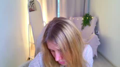 Image of Full archive of milanarayy nude recordings. Monitor and record milanarayy for free from Chaturbate.