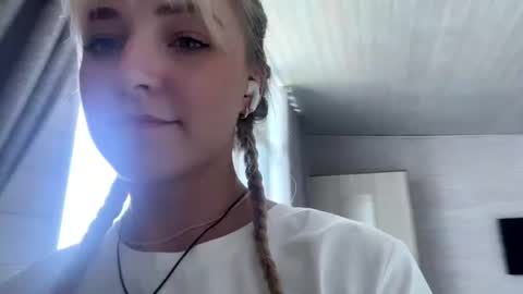 Image of Full archive of minaempey nude recordings. Monitor and record minaempey for free from Chaturbate.