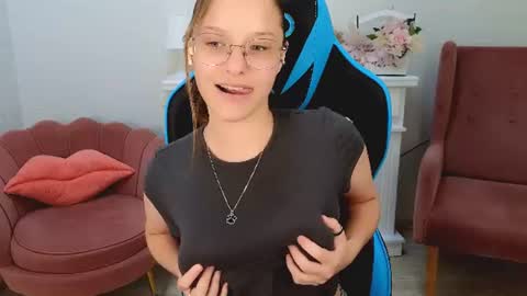 Image of Full archive of miranda__low nude recordings. Monitor and record miranda__low for free from Chaturbate.