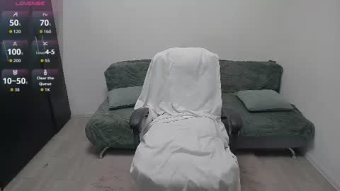 Image of Full archive of mojjo_erika nude recordings. Monitor and record mojjo_erika for free from Chaturbate.