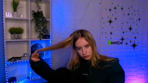 Image of Full archive of molly_lesser nude recordings. Monitor and record molly_lesser for free from Chaturbate.
