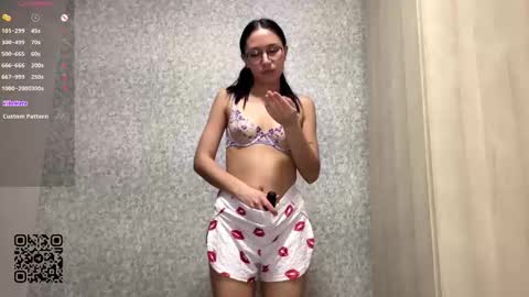 Image of Full archive of mona_moonie nude recordings. Monitor and record mona_moonie for free from Chaturbate.