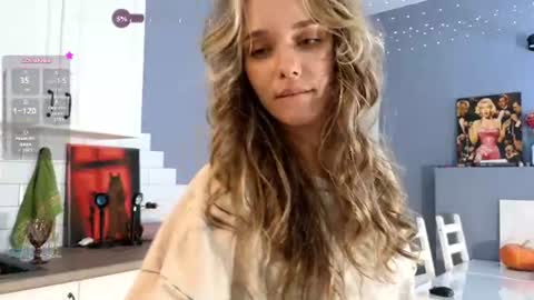 Image of Full archive of moni_carroll nude recordings. Monitor and record moni_carroll for free from Chaturbate.