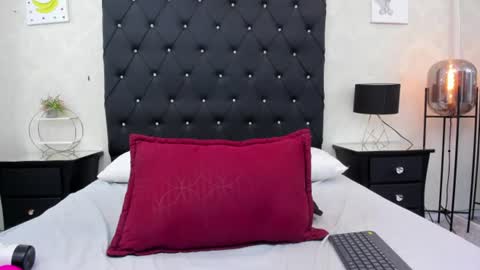 Image of Full archive of moon_ariana0 nude recordings. Monitor and record moon_ariana0 for free from Chaturbate.