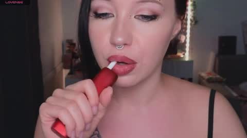 Image of Full archive of moranagoddess nude recordings. Monitor and record moranagoddess for free from Chaturbate.