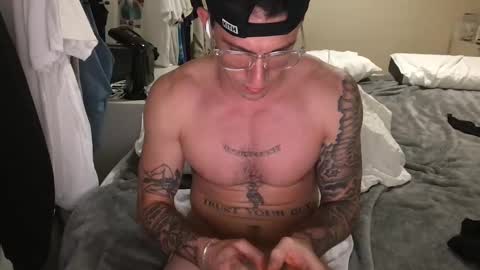 Image of Full archive of movedto305 nude recordings. Monitor and record movedto305 for free from Chaturbate.