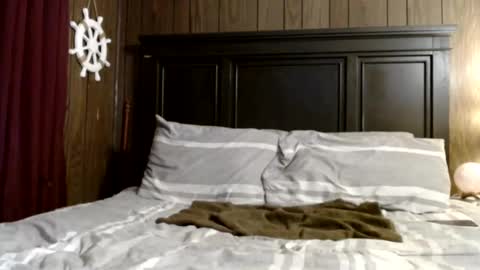 Image of Full archive of mrmrs_loganx20 nude recordings. Monitor and record mrmrs_loganx20 for free from Chaturbate.