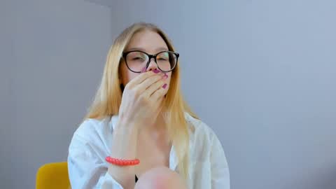 Image of Full archive of murrylis nude recordings. Monitor and record murrylis for free from Chaturbate.