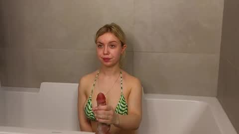 Image of Full archive of my_elsa nude recordings. Monitor and record my_elsa for free from Chaturbate.