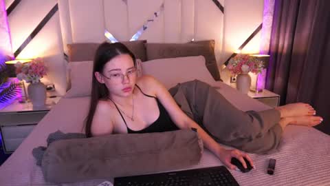 Image of Full archive of nanamooon nude recordings. Monitor and record nanamooon for free from Chaturbate.